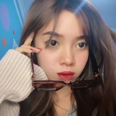 rivo080's profile picture. Living with my Fantasy