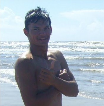 MSN;felix172000@hotmail.com