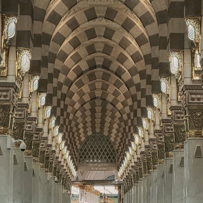 الاصالة ،الإلهام ،الفنون ،الابتكار ،الرياضة،البيئة ،الجمال ، وكل الحب .. نعرضه ولا نفرضه .