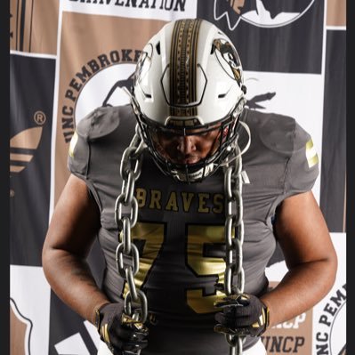 MAN MOVER /UNCP GOBRAVES -OT/G -H/6’3 W/290 gpa -3.8 -NCAA ID# 2309115813