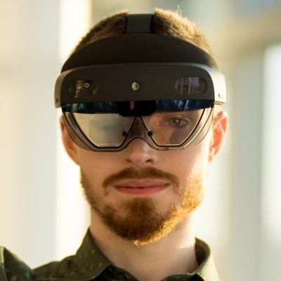 CS PhD Student @ UMD | HCI + XR Someone left my mind on shuffle 🔀 | 🏳️🌈🇮🇪