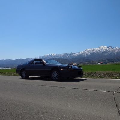 70スープラ乗ってます!
スープラ乗ってるだけで満足してます。カッコいいです!
車垢作ったけど緩く浮上します。