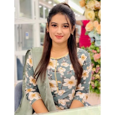 SonaliBisw2's profile picture. ❤️❤️"मोहब्बत वक्त के साथ धुंधली नहीं होती, और गहरी होती जाती है।"❤️❤️ 
❤️❤️সত্যিকারের ভালোবাসা সময়ের সাথে ফিকে হয় না, বরং উজ্জ্বল হয়। ❤️❤️