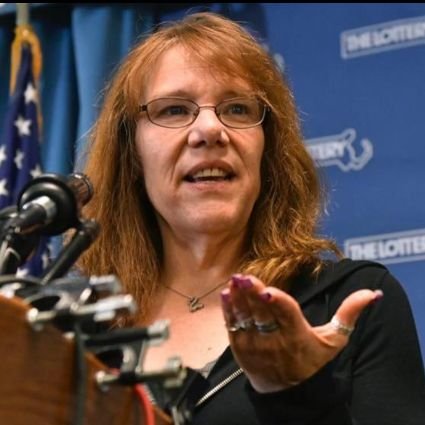 wanczyk68675's profile picture. I'm Mavis want the Jackpot Powerball Lottery winner of $758.7 Million Dollars. I’m grateful and willing to give out $200,000 to my first 2k followers…🤝