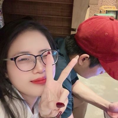 trangpham56102's profile picture. 