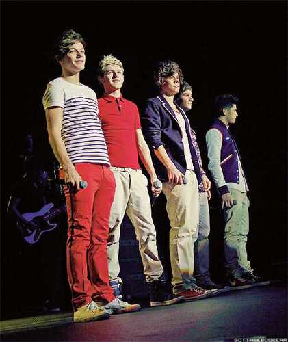 DADDY DIRECTION. BOO BEAR. NIALLER. HOLMES CHAPEL HOMIE. MASTER OF ECHOES. These 5 guys stole my heart. DANIELLE&ELEANOR. ♥