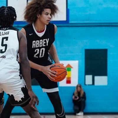 7’1 Big • UT29 • National team• Barking Abbey • IG @ lewisobiorah_23 •