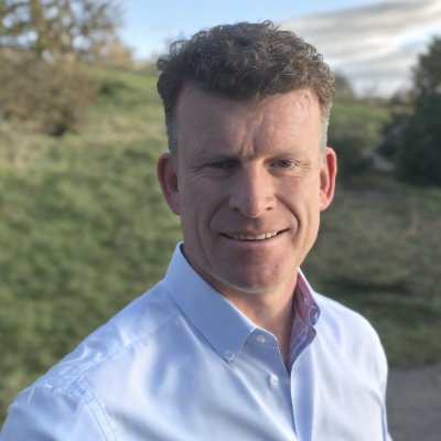 A dedicated relationship-driven #consultant; likes to cultivate positivity. A past #runner and present day #business-owner, #dreamer and #well-beinger