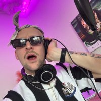 Mick C (@cozypanic) 's Twitter Profile