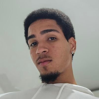 luckedi_'s profile picture. ai que nao sei o que nao sei que la problema seu
fã n° 1 de hunter hunter
amo homens (alguns)