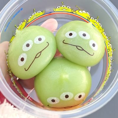 声優・役者をしていた経験を活かして
朗読劇や音楽イベントを主催している団体のお手伝いをしています!
朗読劇や音楽イベントに参加して頂ける20代の方を中心にお声がけさせて頂いております☺️
最近 お菓子作りにも挑戦中です!