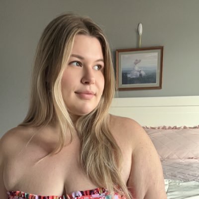 Just your everyday, bubbly wh0r3 next door. Want more? You know where to click….