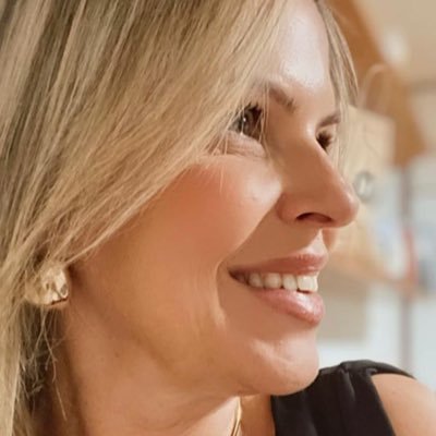 Psicóloga Pós Graduação Saúde Mental- Fototerapeuta