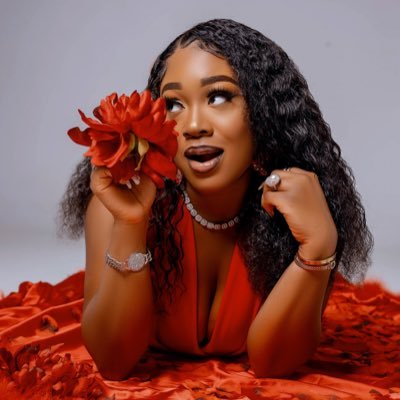 officalJovaB's profile picture. Artist | Songwriter|Believer| Jovabmusic@gmail.com 🇺🇸🇳🇬