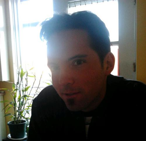 BnjbnjTsu's profile picture. hai