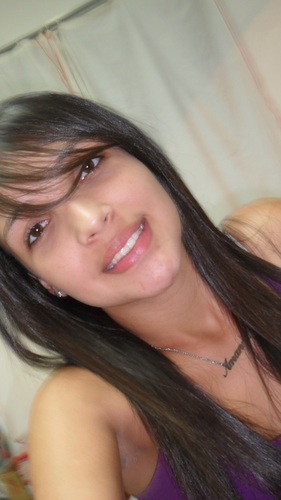 (...)  Coiisas Liindas quero te diiizeer ♫      (...) *-* !  Respeito&dignidade! Ser feliz é oque importa! Deus s2