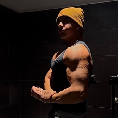 rawmetax's profile picture. Fitness | Crypto Enthusiast | Marketing | 🇺🇸