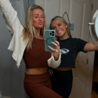 Rebecca (@rebecca_moffett) 's Twitter Profile