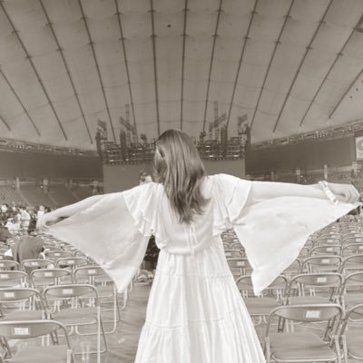 𩵠tumblr: dazzlingg-haze IG: nanamiswift13 š©· TN follows ā° Taylor follows me on tumblr ā° T liked x25 Taylurking x3 LOFT89 Tokyo