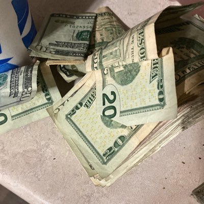 kash_ballin's profile picture. no luck all risk