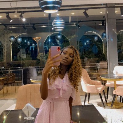 temi_tade's profile picture. South pawed |eccentric| misunderstood Romans 8:18