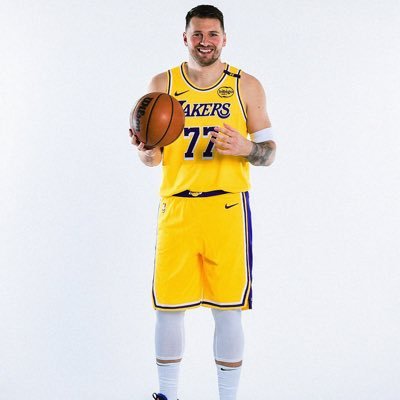 LakersOnTop1's profile picture. 