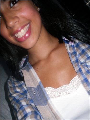 Porque ela é impossível,
Que novinha terrível, ♪♫