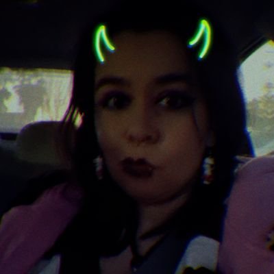 🌸Twitch Affiliate🌸
🔫Apex Gamer🎮
👸🏽35👸🏽
♒Aquarius♒
💓Married👫🏽6/27/12
💕💜💙Bisexual💕💜💙
💞Poly💞