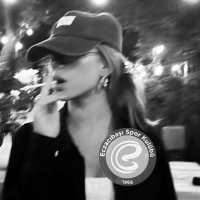 Aslı | Wolosz (@woloszasl) Twitter profile photo