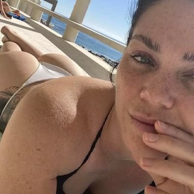 I'm honest and caring woman looking for serious relationship with honest and trust
