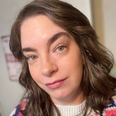 33 | Graphic Designer | Childless Cat Lady | never met Taylor Swift | Swiftie since ‘06 | partner to @ScottNorsy | TTPD Intern