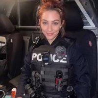 Mary Strong (@commanderc96302) 's Twitter Profile