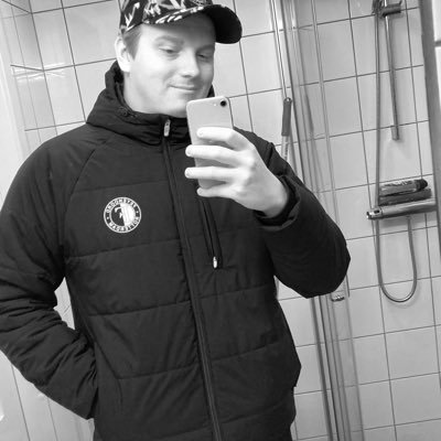 Epic South Swedish Gamer. MFF 4 life 💙💙⭐️⭐️ and Arsenal 4 life ❤️🤍, Psalm 23