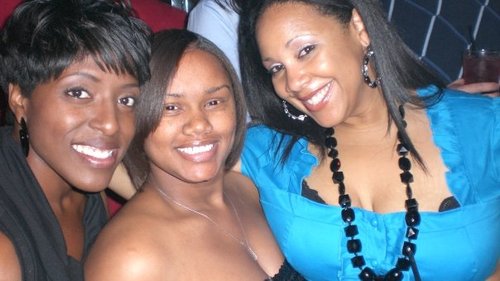 Squishi1920's profile picture. Mortgage Underwriter| Technical Writer| Grant Writer| Guess you could say I’m a writer | #GoTigersGo | #RhoGammaMade |Original #Flowter | Five Pearls 💙🤍 🕊