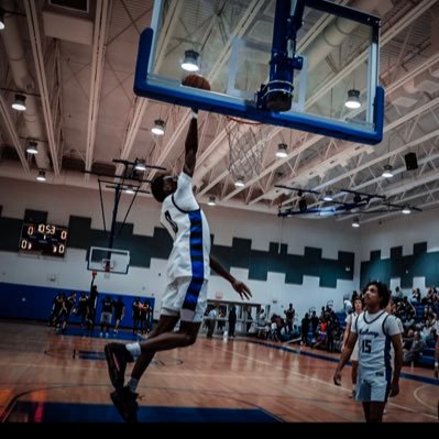 _luvsj0's profile picture. C/O 2025 @mulberryvarsity