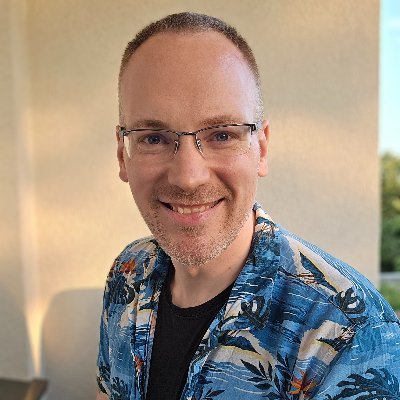 HTML-Magier und CSS-Hexer. JavaScript ist mein Zauberstab. Folge mir für Webzauber und Code-Beschwörungen.