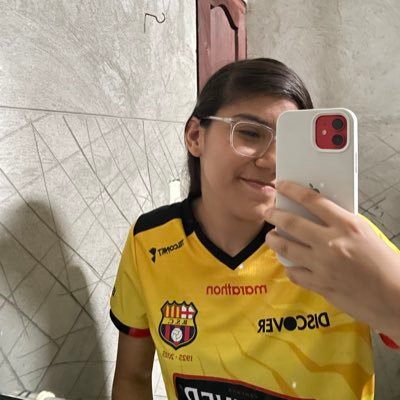 Desde el día que nací me hice hincha del más grande @BarcelonaSC 💛
