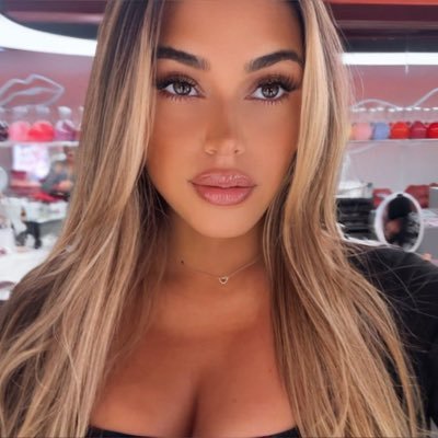 NiKKiiiXOXO's profile picture. ♊️