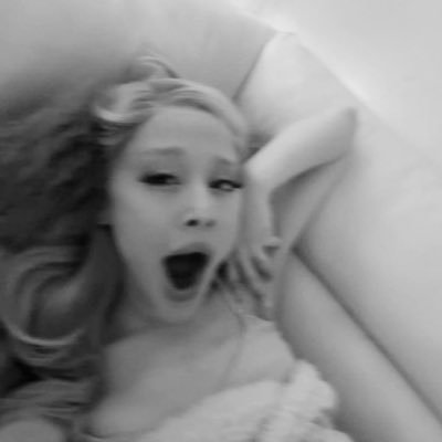 eternalicarus's profile picture. me + zayn = one heart