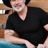 I'm Jeffrey cady I'm from Dallas Texas love to have fun 😊