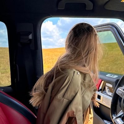 lizzleb1zzle's profile picture. 