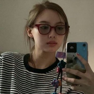 0l0_0000_0000's profile picture. + 33