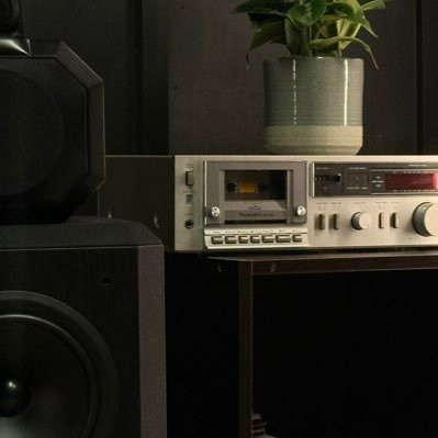 ratatatwilly's profile picture. Home is where the Hifi is