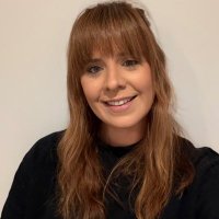 Laura (@artilla_) 's Twitter Profile