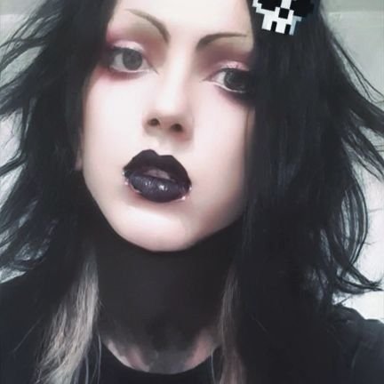 CoreKuro's profile picture. Arlecchino main https://t.co/m7UMKY9IDi