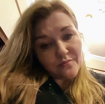 emily_jone64366's profile picture.