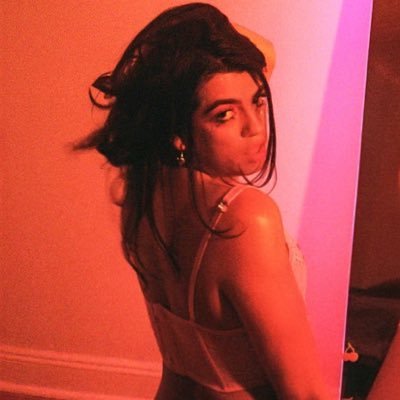 heartcindyy956's profile picture. easy to love, hard to forget