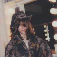 elliott (@realbookeater) 's Twitter Profile Photo