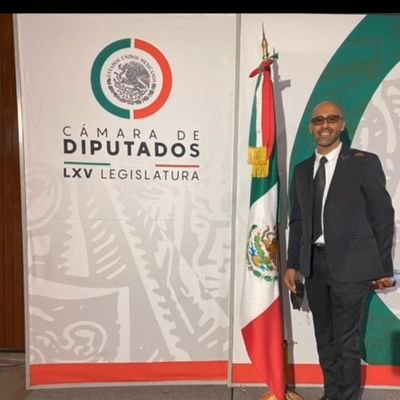 CarlosRamirezML's profile picture. Licenciatura en Negocios internacionales, Maestría Mercadotecnia internacional. Activista Político, Candidato a Diputado, Paramédico, Fundador de MÉXICO LIBRE!!