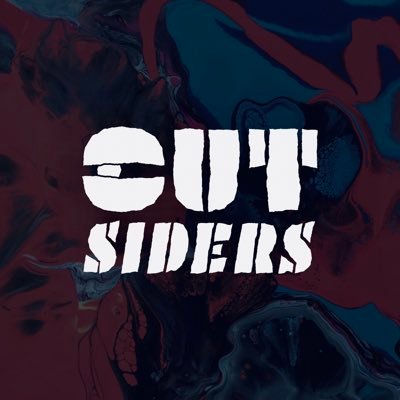 😈オルタナティブロックバンド😈 OUTSIDERS ※お問い合わせはGmailまたはDMまで Gt.Vo. ありんこ(@namara_arinko) Gt. ナ(@naa_eee_eee) Ba. そよか (@soyokk_k) Dr. たくみ(@takuminti777)